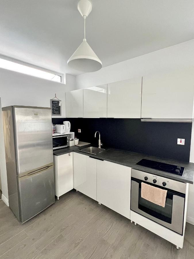 Newly Renovated 1 Bedroom Flat With Garden Pergola エニス エクステリア 写真
